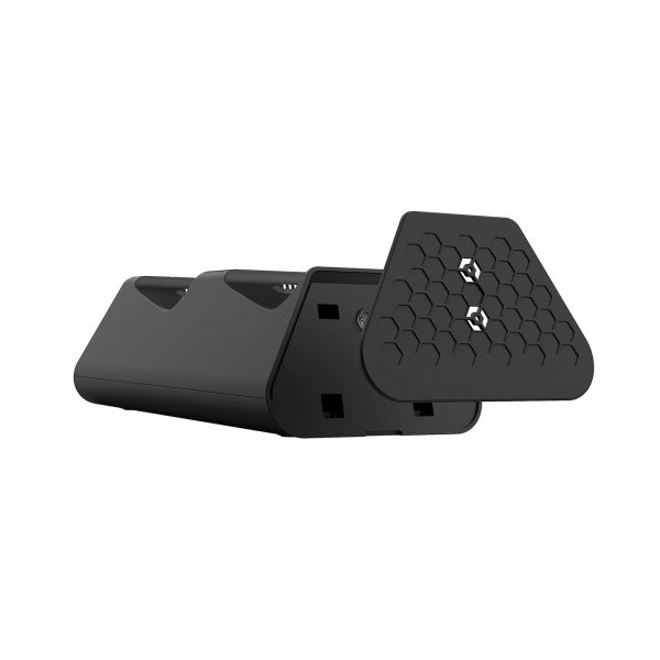 Gioteck Xbox Duo Charging Stand - Image 8