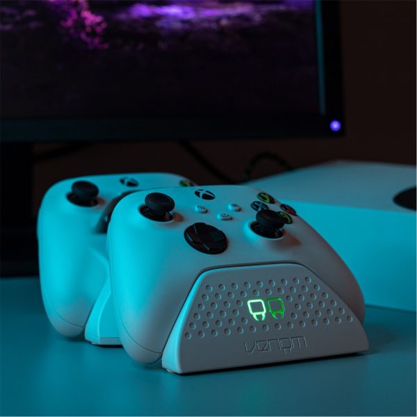 Venom Docking Station Fox Xbox Series X/S and One (White) - Image 2
